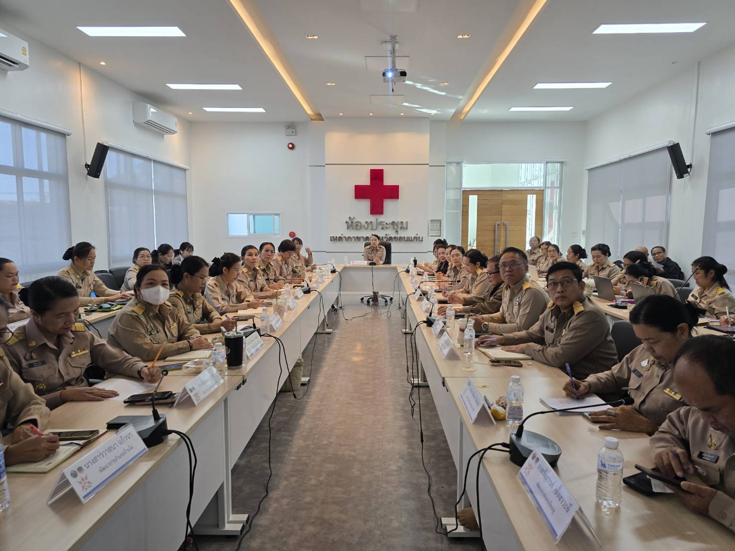 พช.เขาสวนกวาง : เข้าร่วมประชุมการเปิดใช้งานระบบสารสนเทศเพื่อการวิเคราะห์ข้อมูลชุมชน (Tambon Information System : TIS) ผ่านระบบทีวี พช.