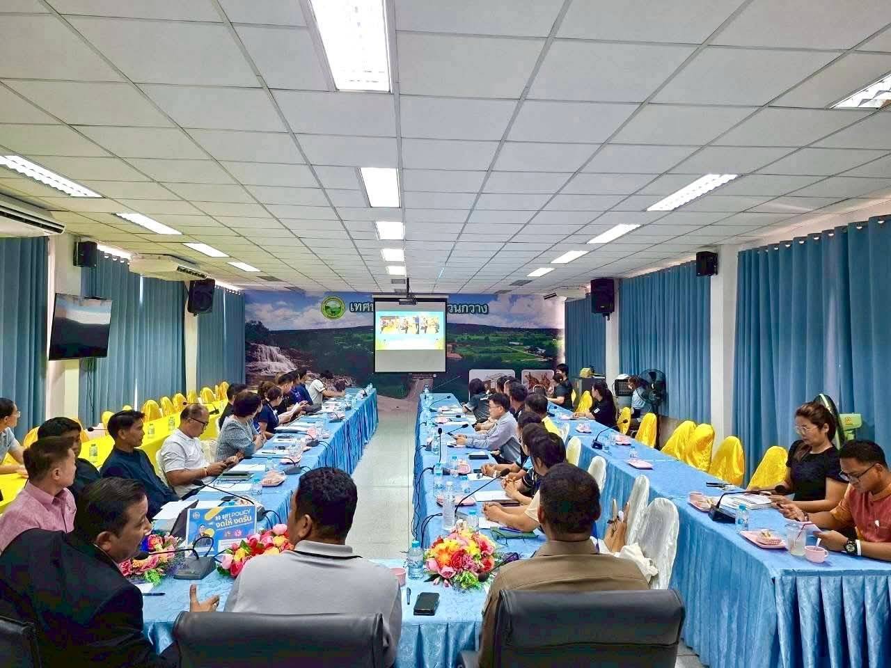 พช.เขาสวนกวาง : ร่วมประชุมหัวหน้าส่วนราชการ ประจำเดือน เมษายน 2569